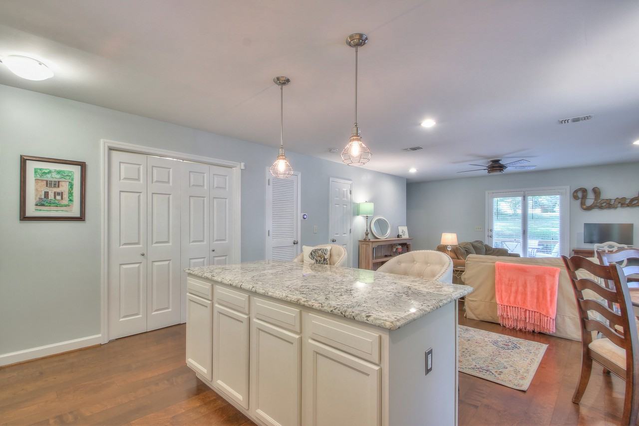3321 Lealand Ln #1 - Photo 5 of 40