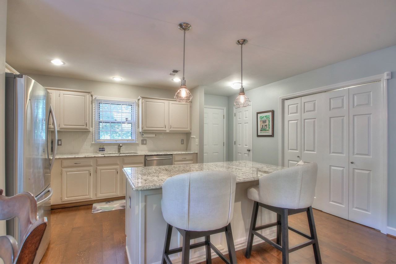 3321 Lealand Ln #1 - Photo 6 of 40
