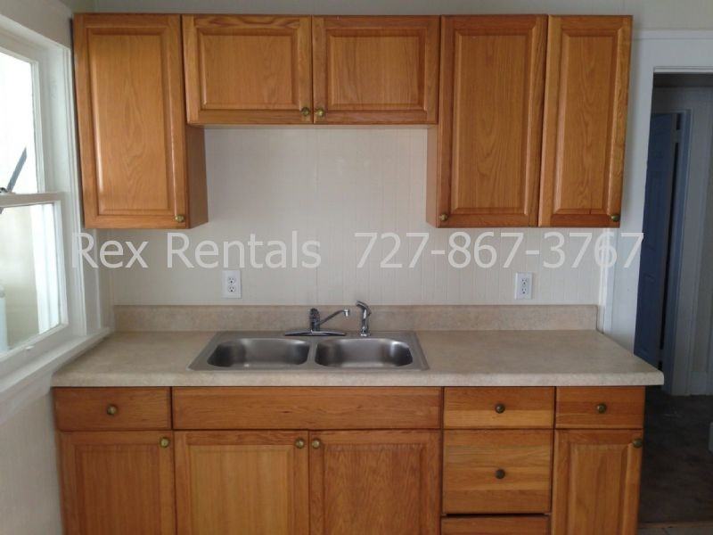 2005 Auburn St S - Photo 2 of 2