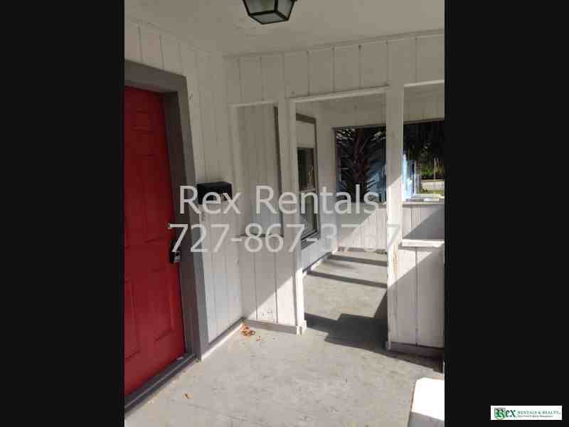 1911 Melrose Ave S - Photo 2 of 8