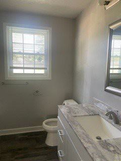 215 Kirby Dr - Photo 7 of 10