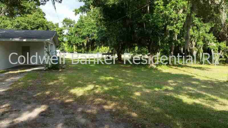 4210 Harris Rd - Photo 2 of 19