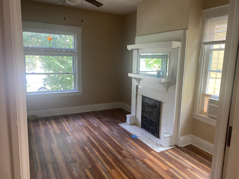 4211 34th Ave #1 - Photo 3 of 4