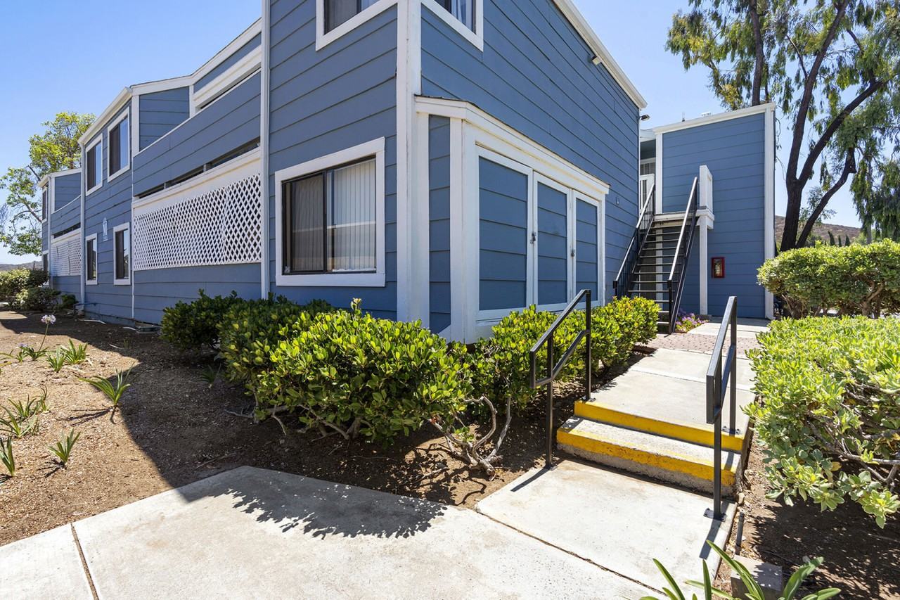 Calavo Woods Apartments - Photo 2 of 12