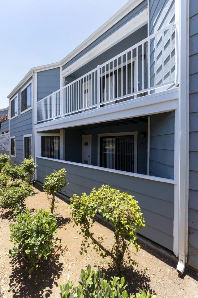 Calavo Woods Apartments - Photo 3 of 12