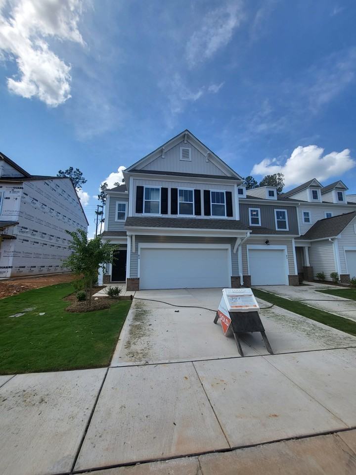 84 Little Leaf Ln #1 - Photo 4 of 25