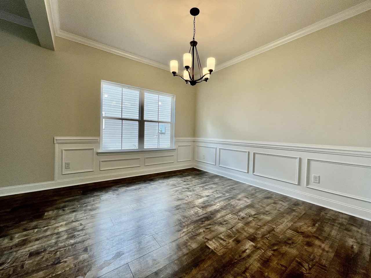 759 Fairview Cir #1 - Photo 5 of 30