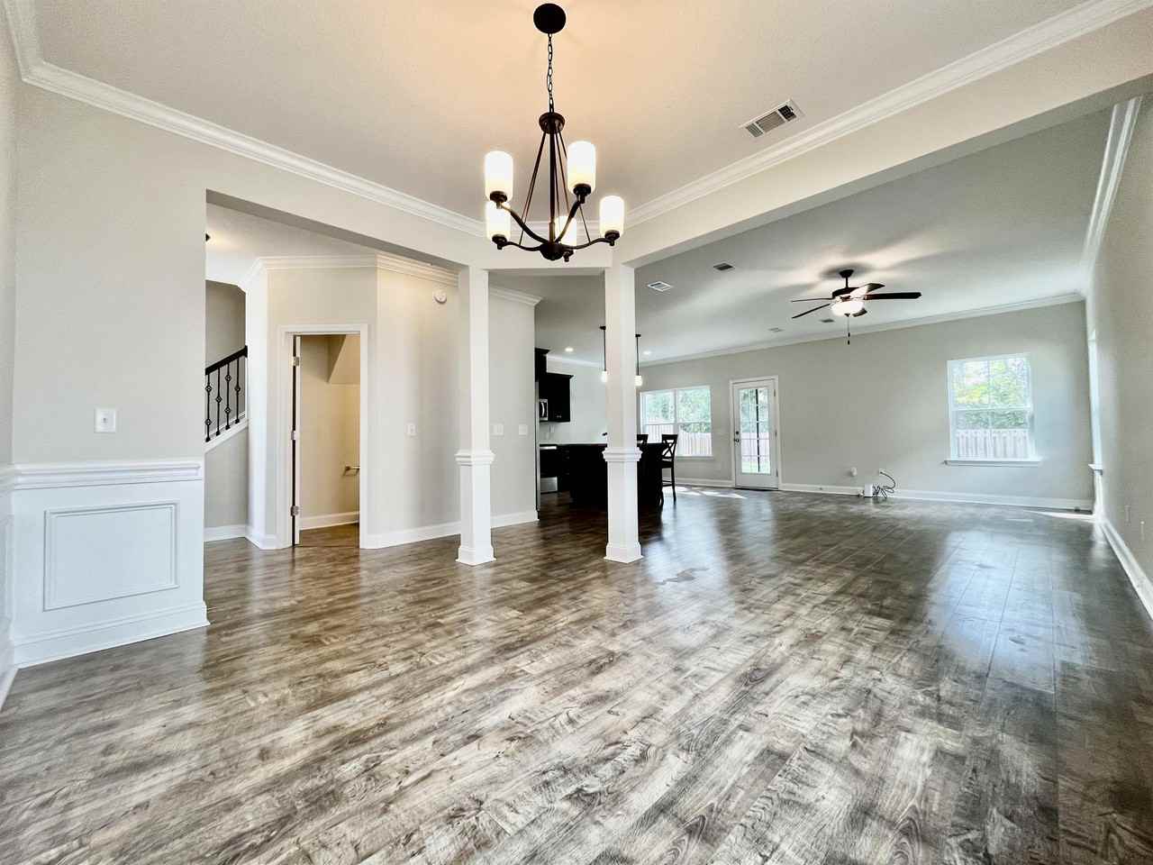 759 Fairview Cir #1 - Photo 6 of 30