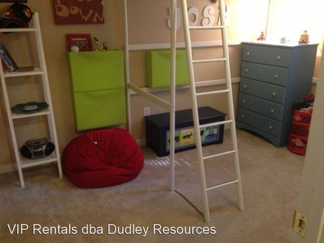 1935 E Old Mountain Rd - Photo 2 of 9