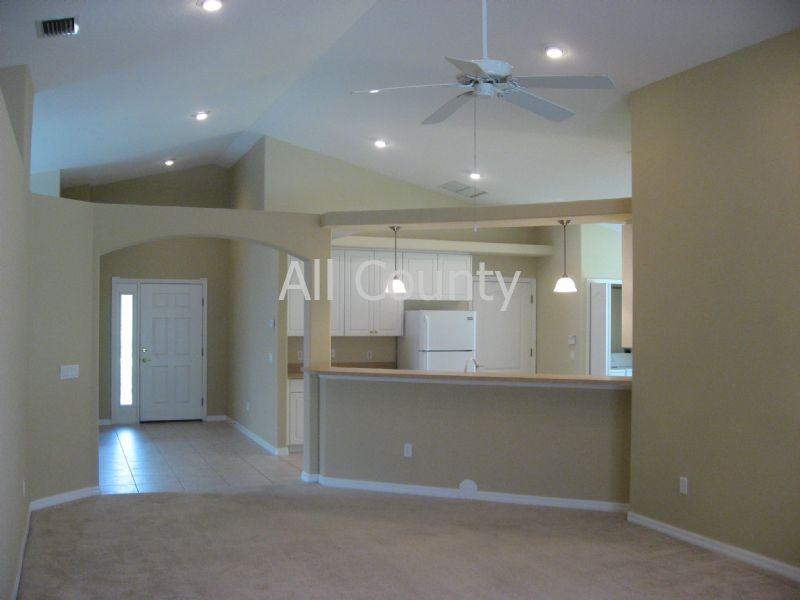 7153 Egbert St - Photo 3 of 5