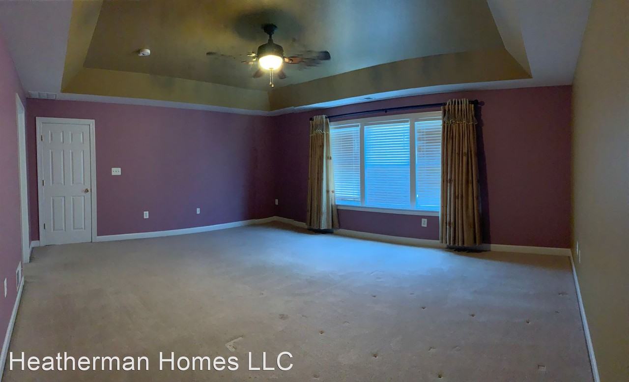 18538 Quantico Gateway Dr - Photo 3 of 27