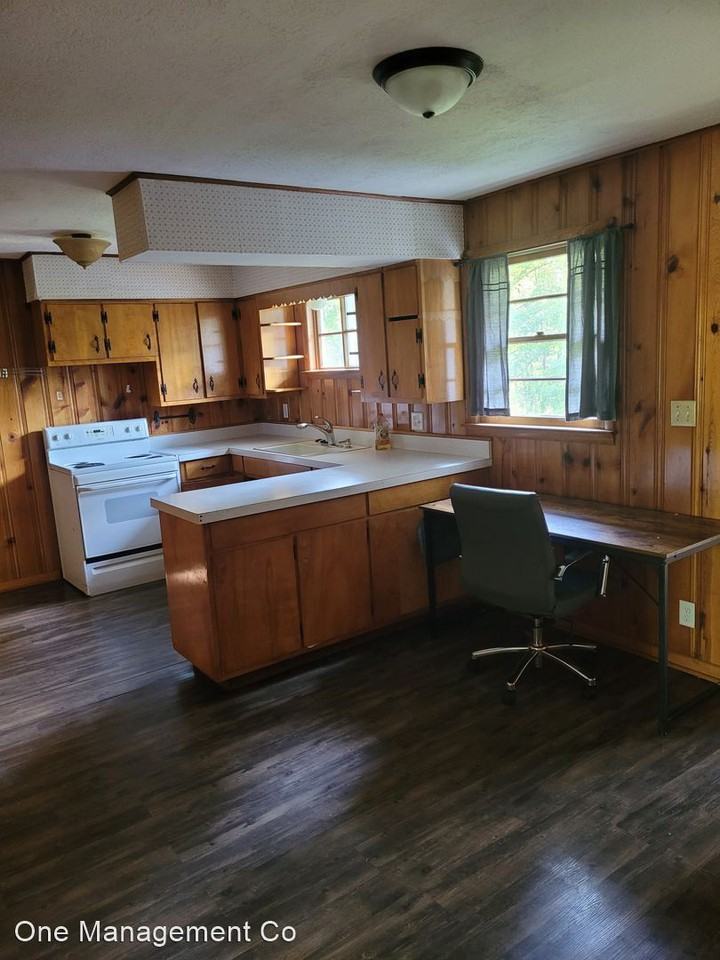 28240 Logan Hornsmill Rd - Photo 3 of 4