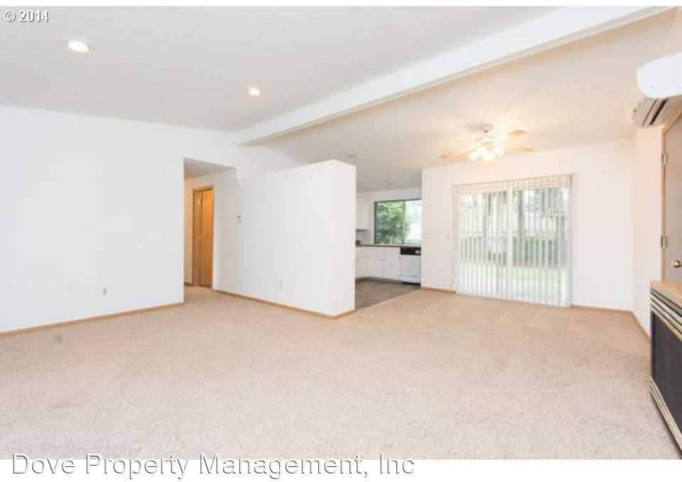 8804 Ne 90th Ave - Photo 3 of 15