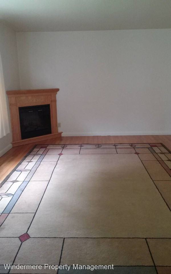 352 S First Avenue - Photo 3 of 11