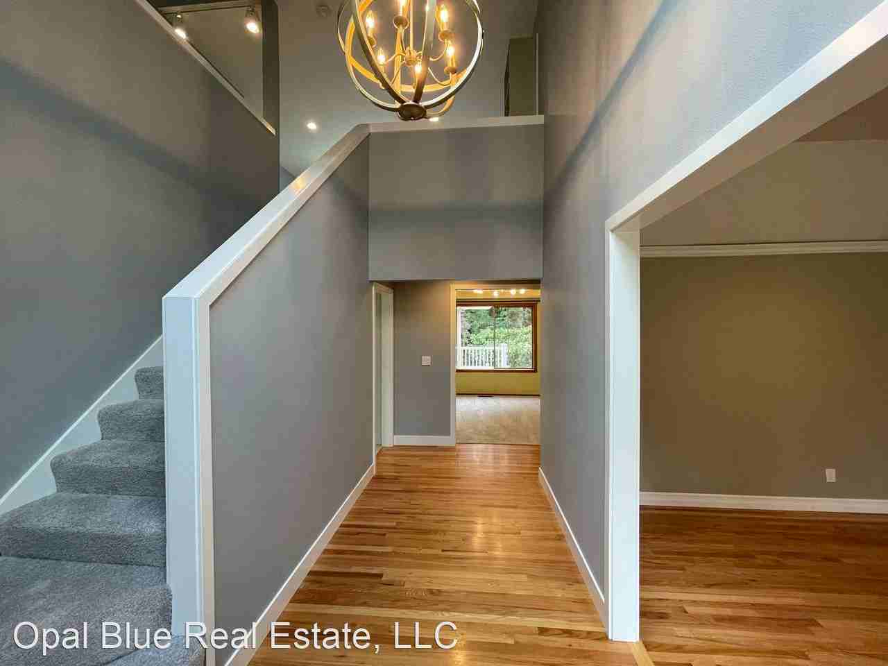 4922 Black Forest Ln - Photo 2 of 23