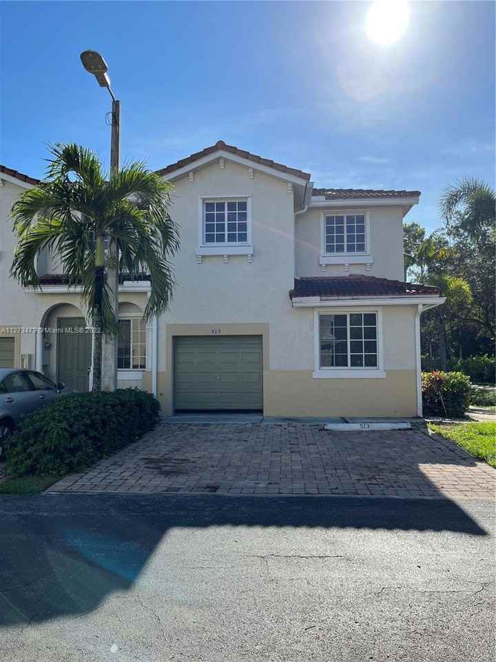 21425 Nw 13th Ct #513