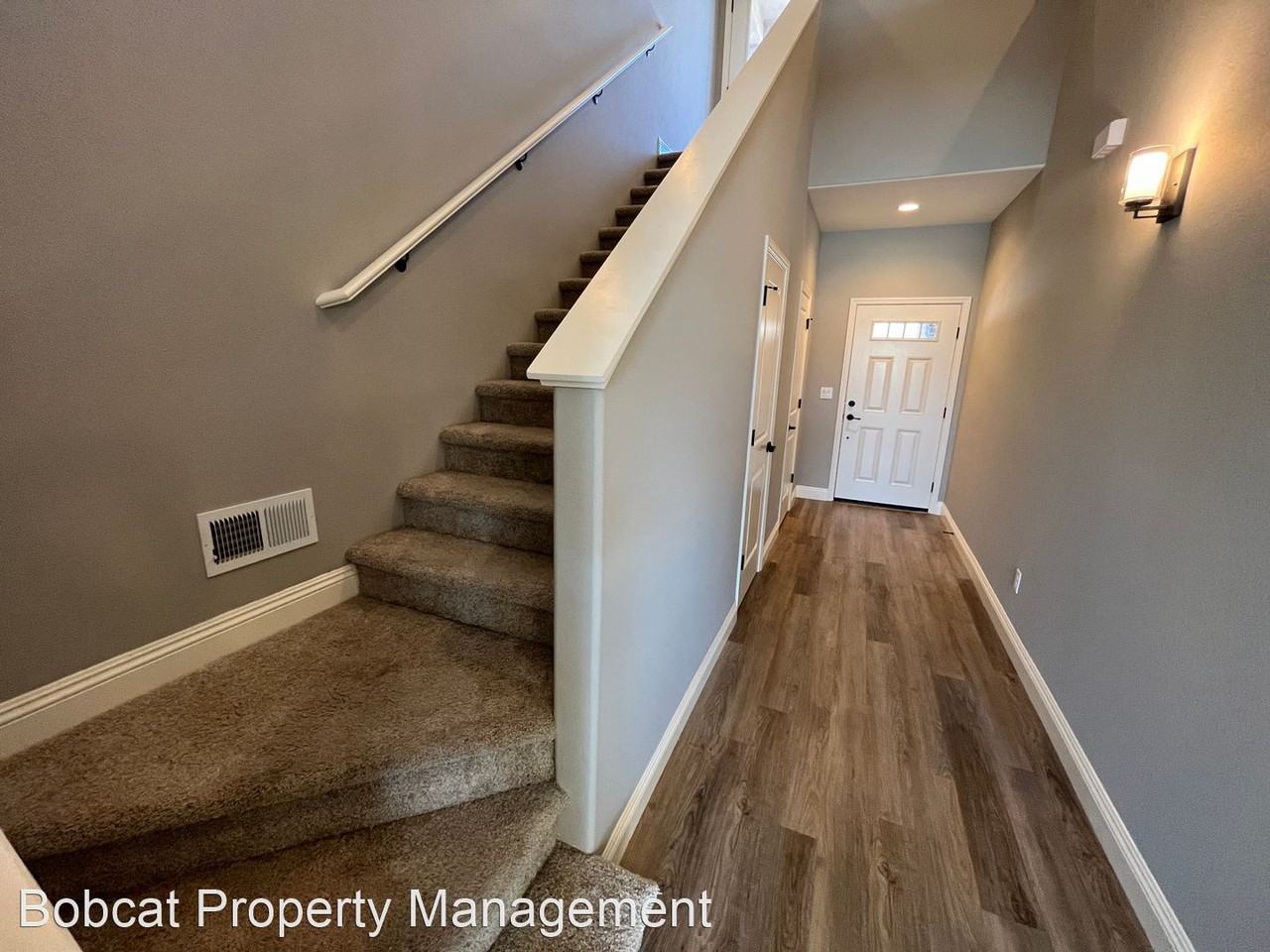 1213 Correlli Ct - Photo 3 of 50