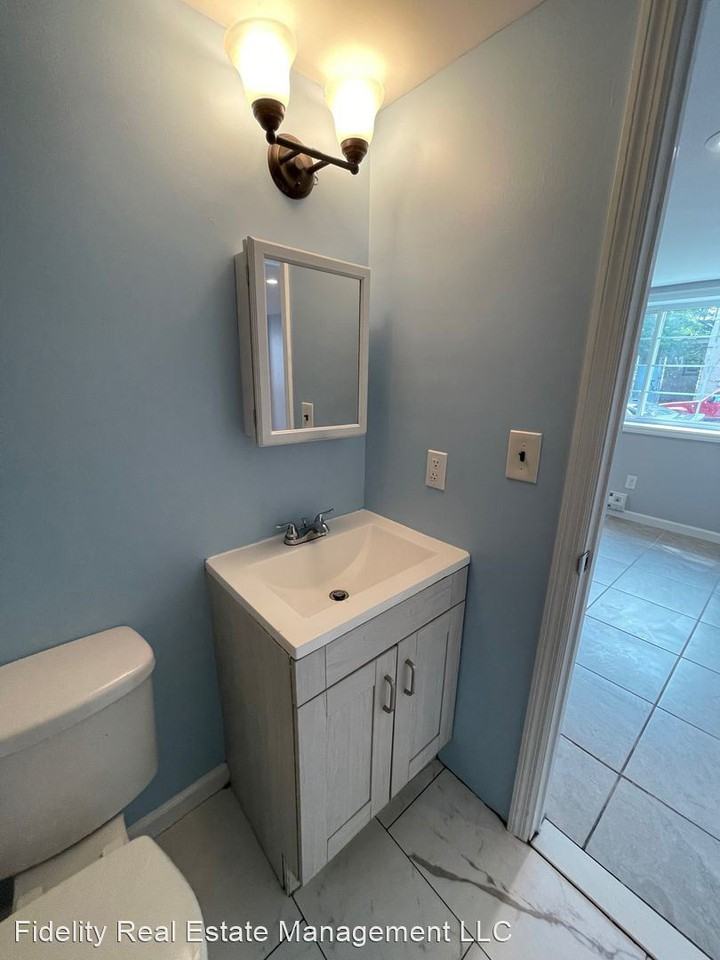 22 City Terrace - Photo 2 of 7