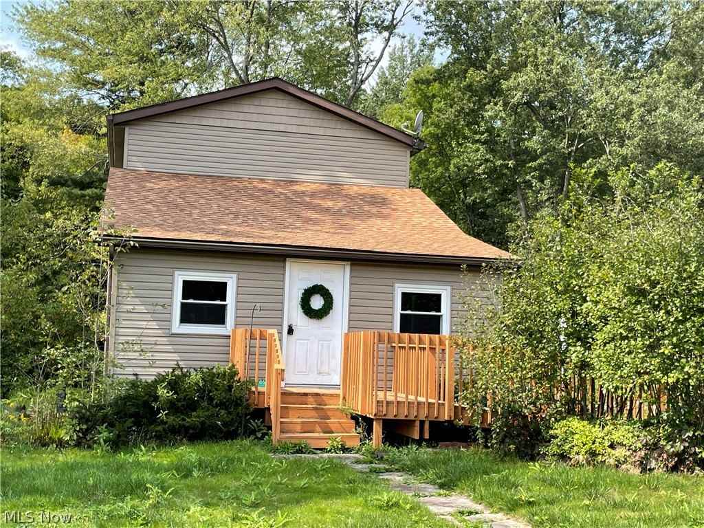 18636 Mount Pleasant Dr - Photo 2 of 35