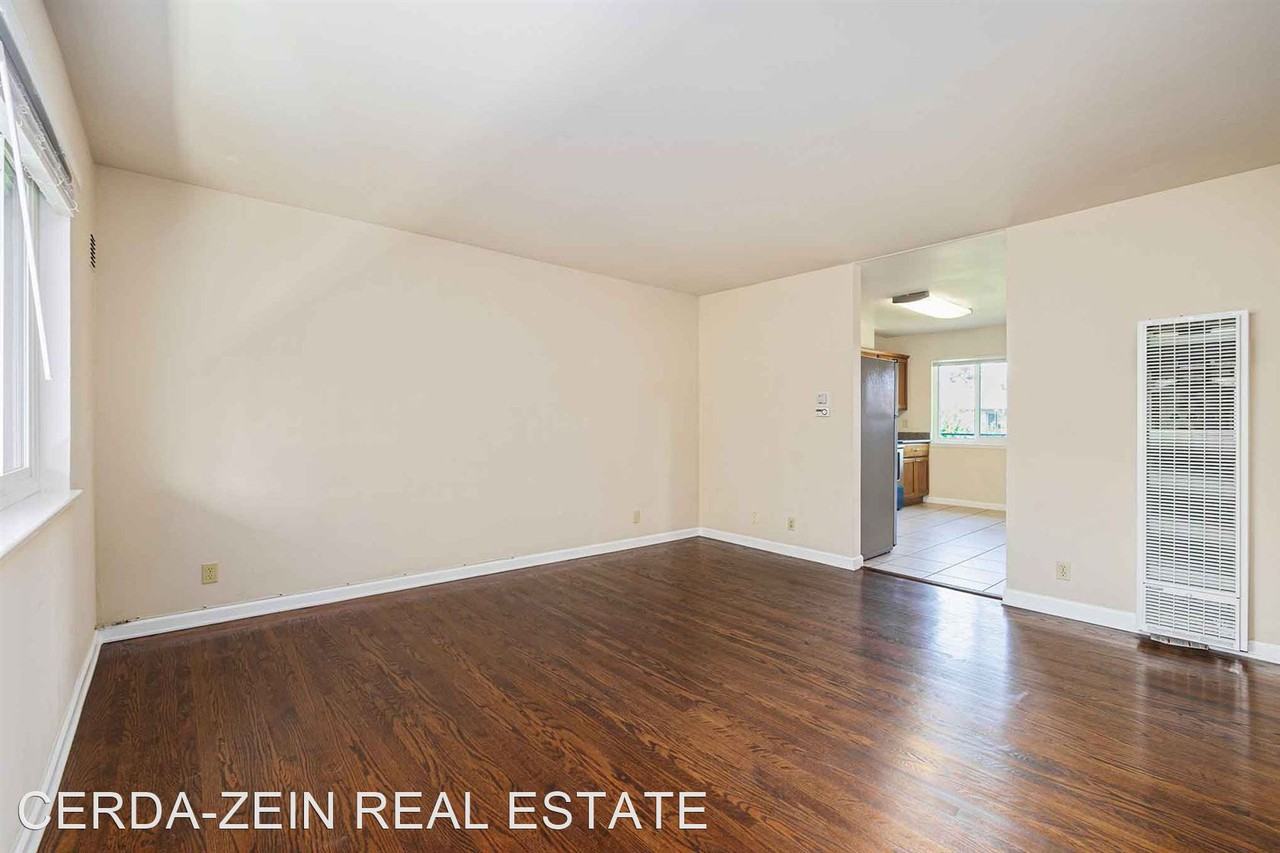 2060 Santa Clara Ave #H - Photo 2 of 22