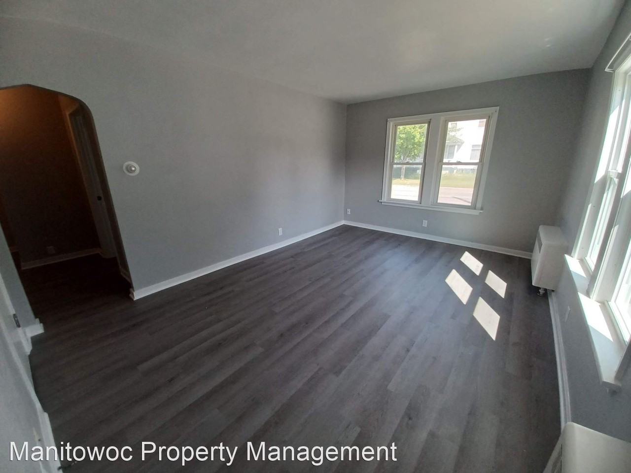 1202 S 13th St - Photo 2 of 10