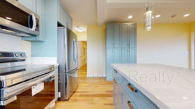 1242 Mamalu St #2 - Photo 3 of 39