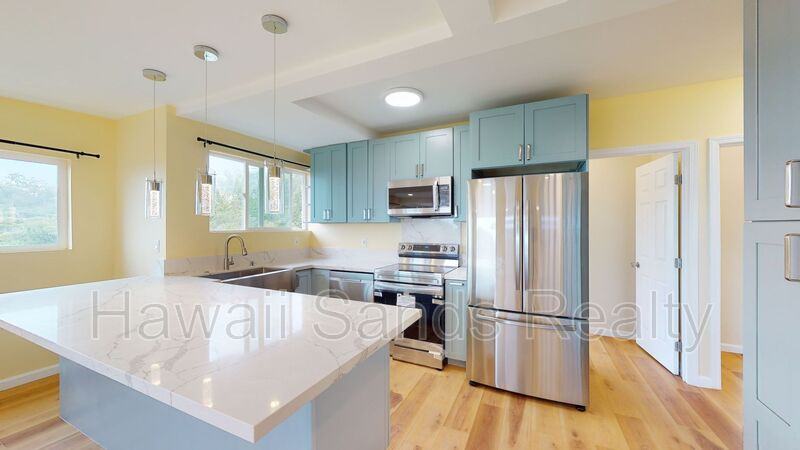 1242 Mamalu St #2 - Photo 4 of 39