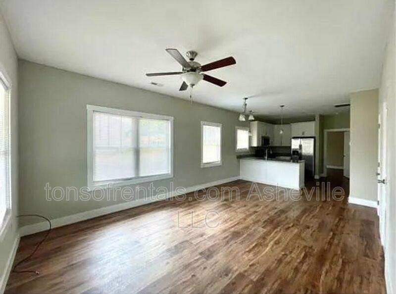 30 Cedar St - Photo 2 of 20