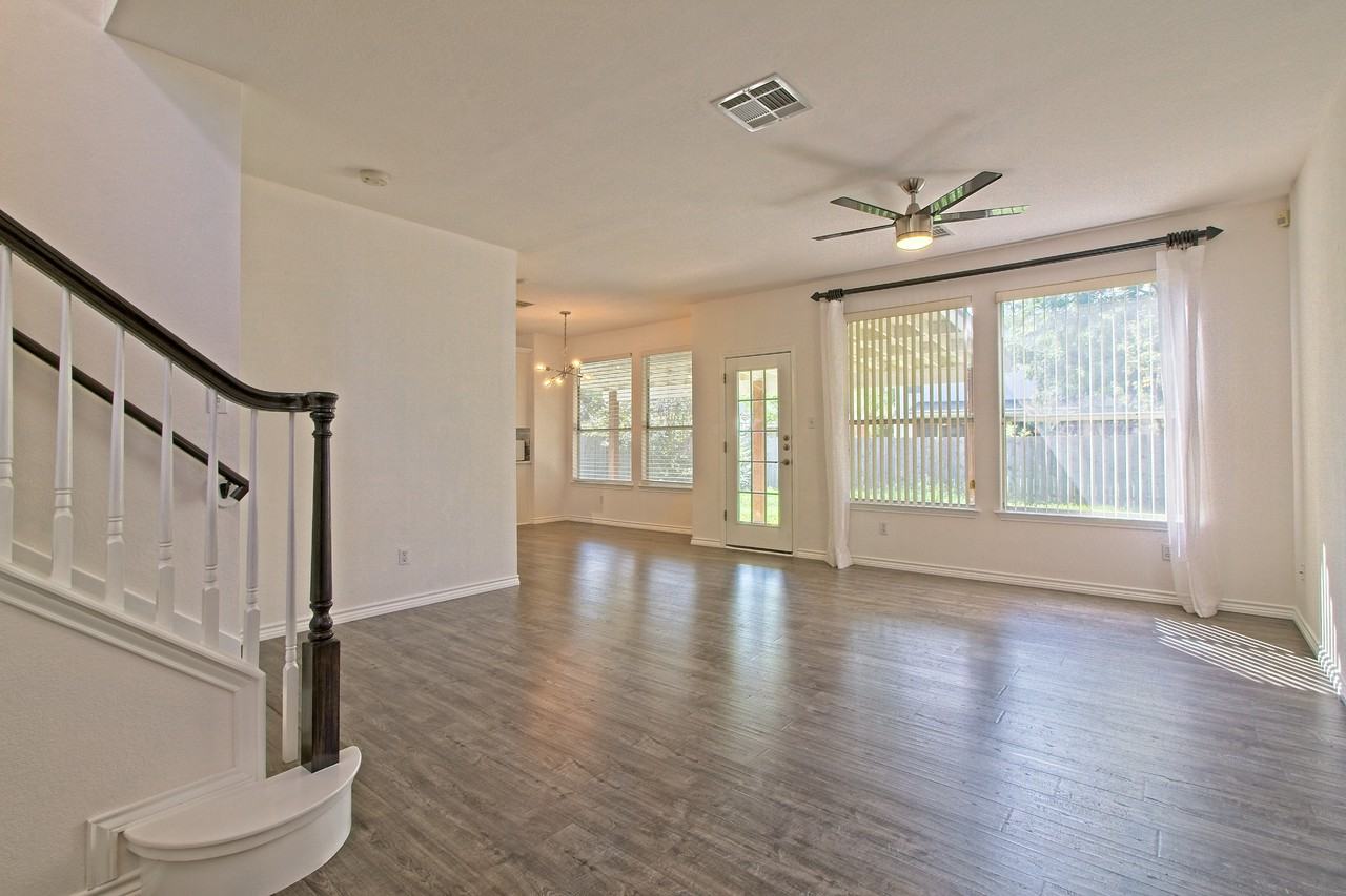 13421 Tossa Ln - Photo 2 of 26