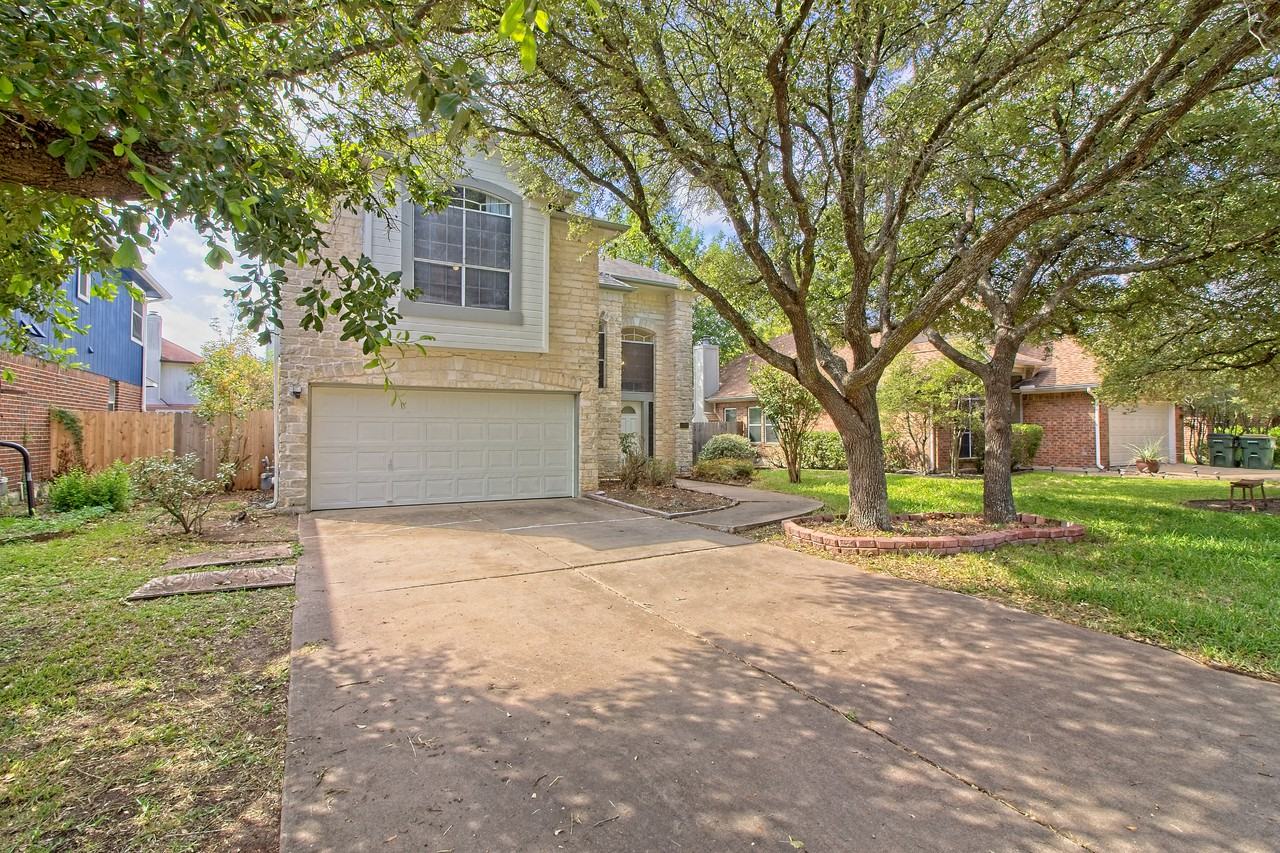 13421 Tossa Ln - Photo 6 of 26