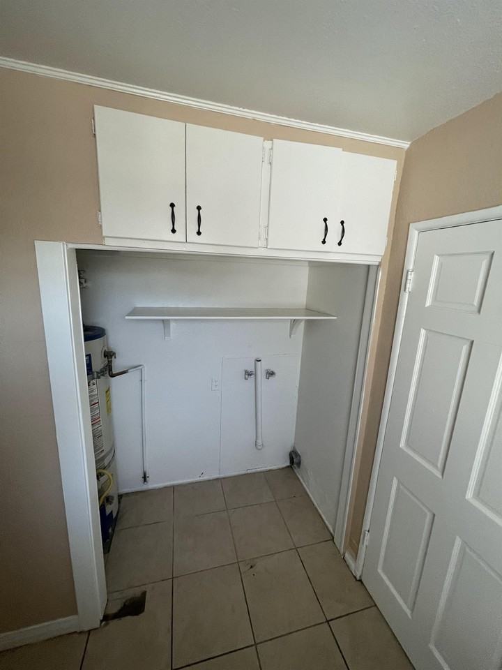 9635 Estacia Ct #1 - Photo 7 of 12