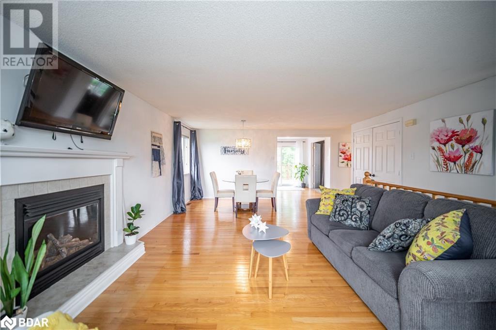 127 Hanmer Street West #1 - Photo 3 of 9