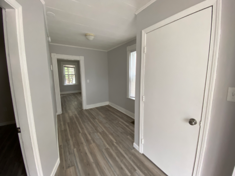 37 Getchell St #1 - Photo 4 of 19