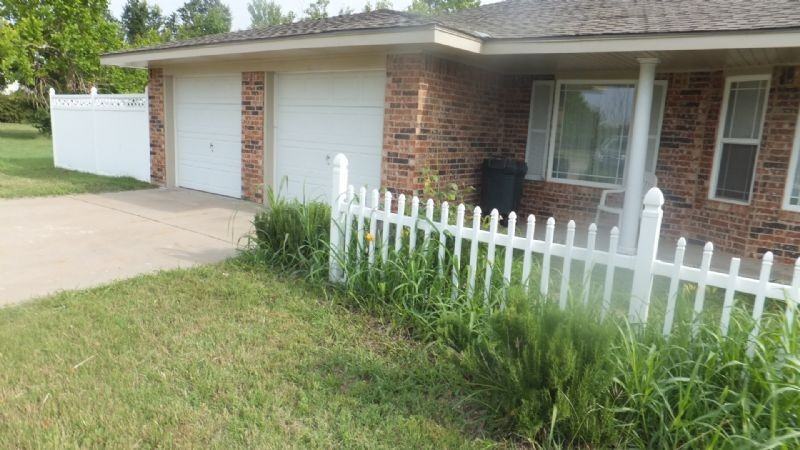 141 Wichita Dr - Photo 2 of 7