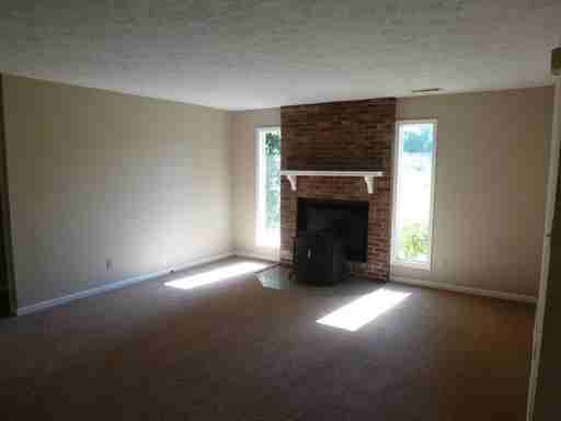 3008 Old West Point Rd - Photo 3 of 6