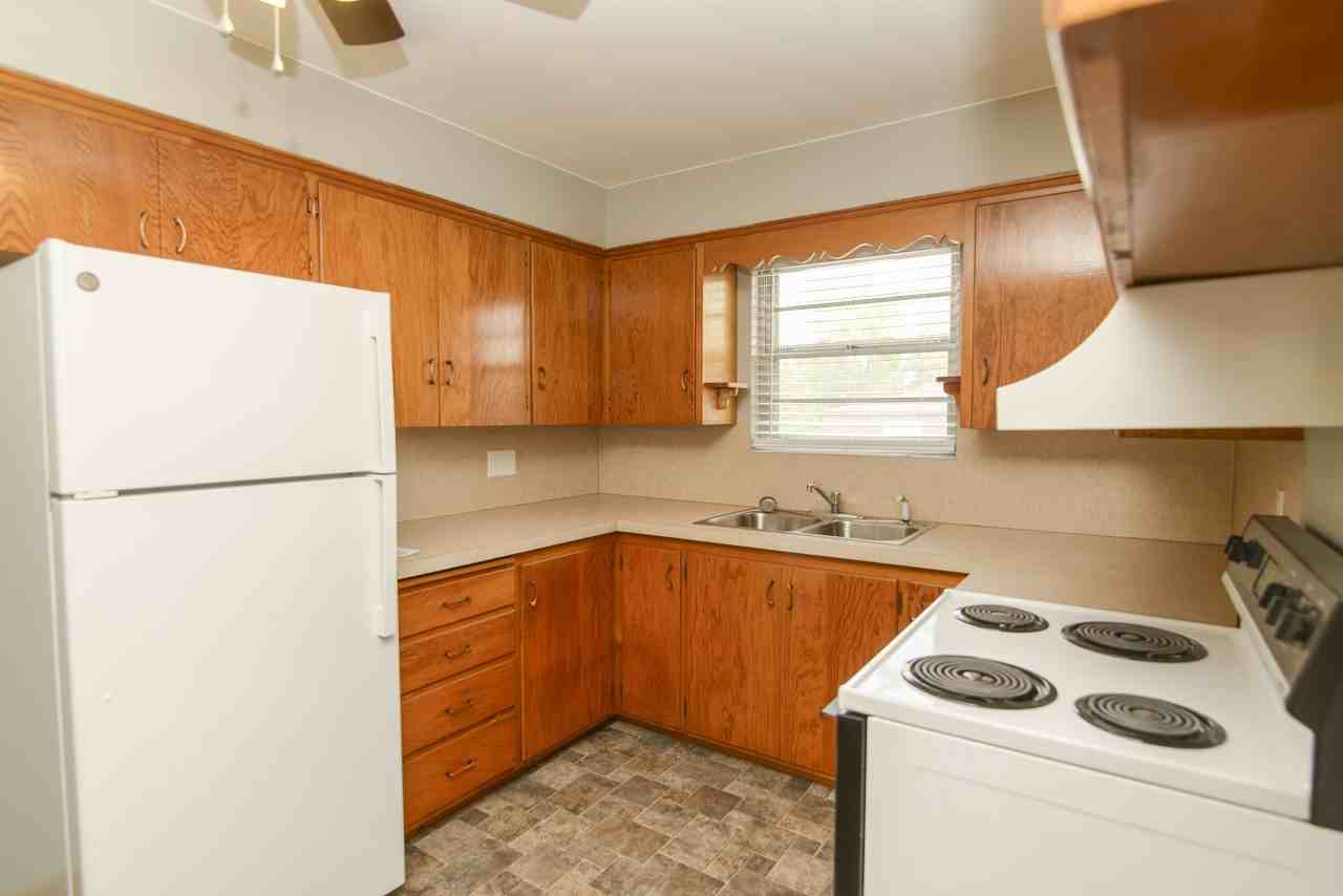 214 W Atchison St #3 - Photo 5 of 11