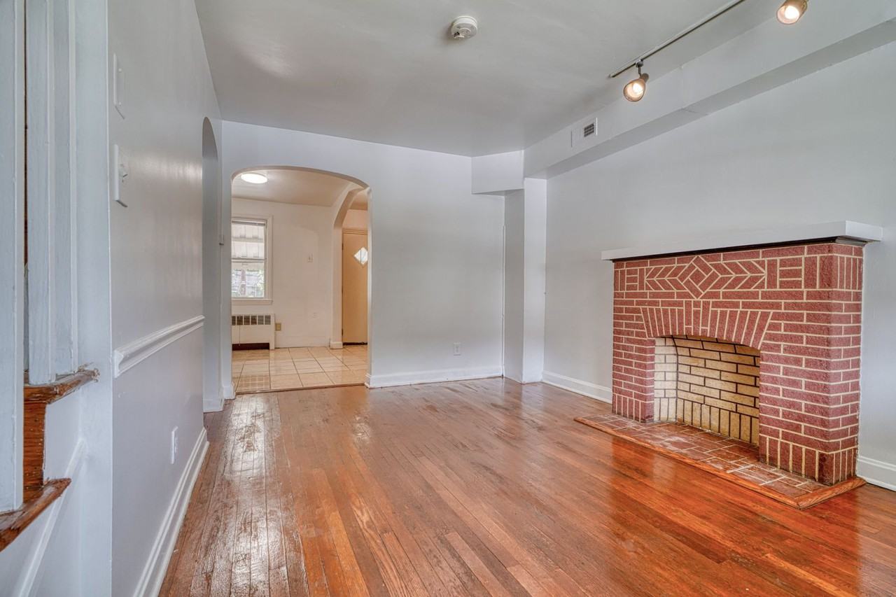 508 South Longwood Street - Photo 3 of 9