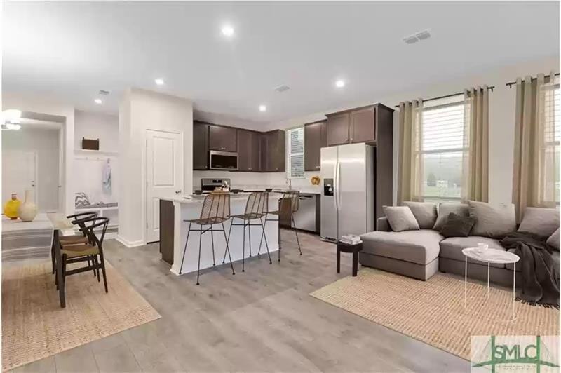 172 Benelli Dr - Photo 3 of 12