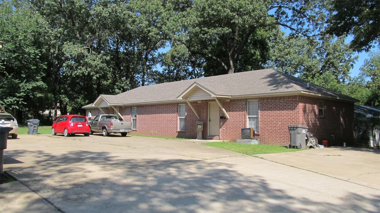 1321 Turner St #B - Photo 2 of 11