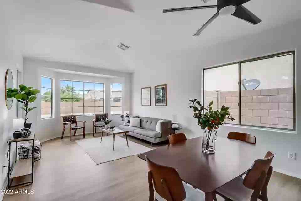 13205 N 129th Dr - Photo 3 of 15