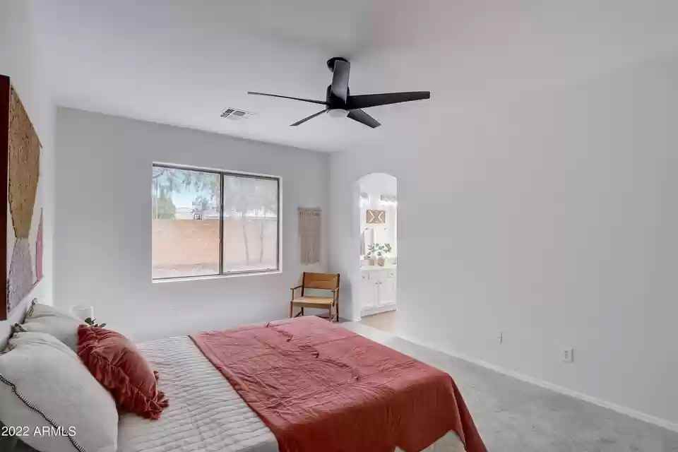 13205 N 129th Dr - Photo 4 of 15