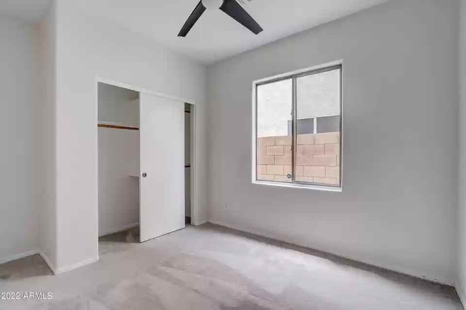 13205 N 129th Dr - Photo 5 of 15