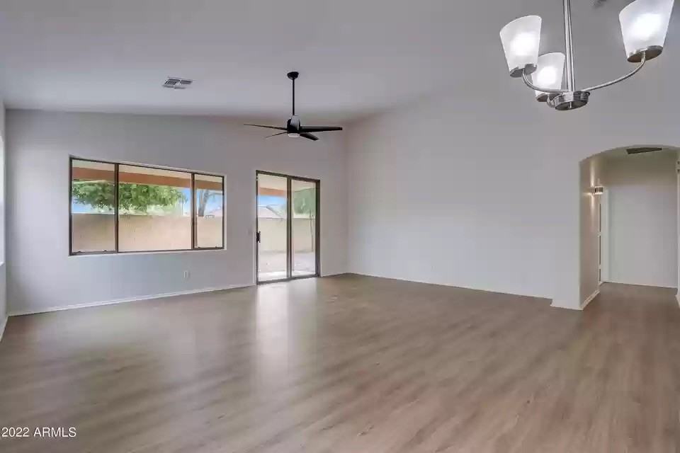 13205 N 129th Dr - Photo 7 of 15