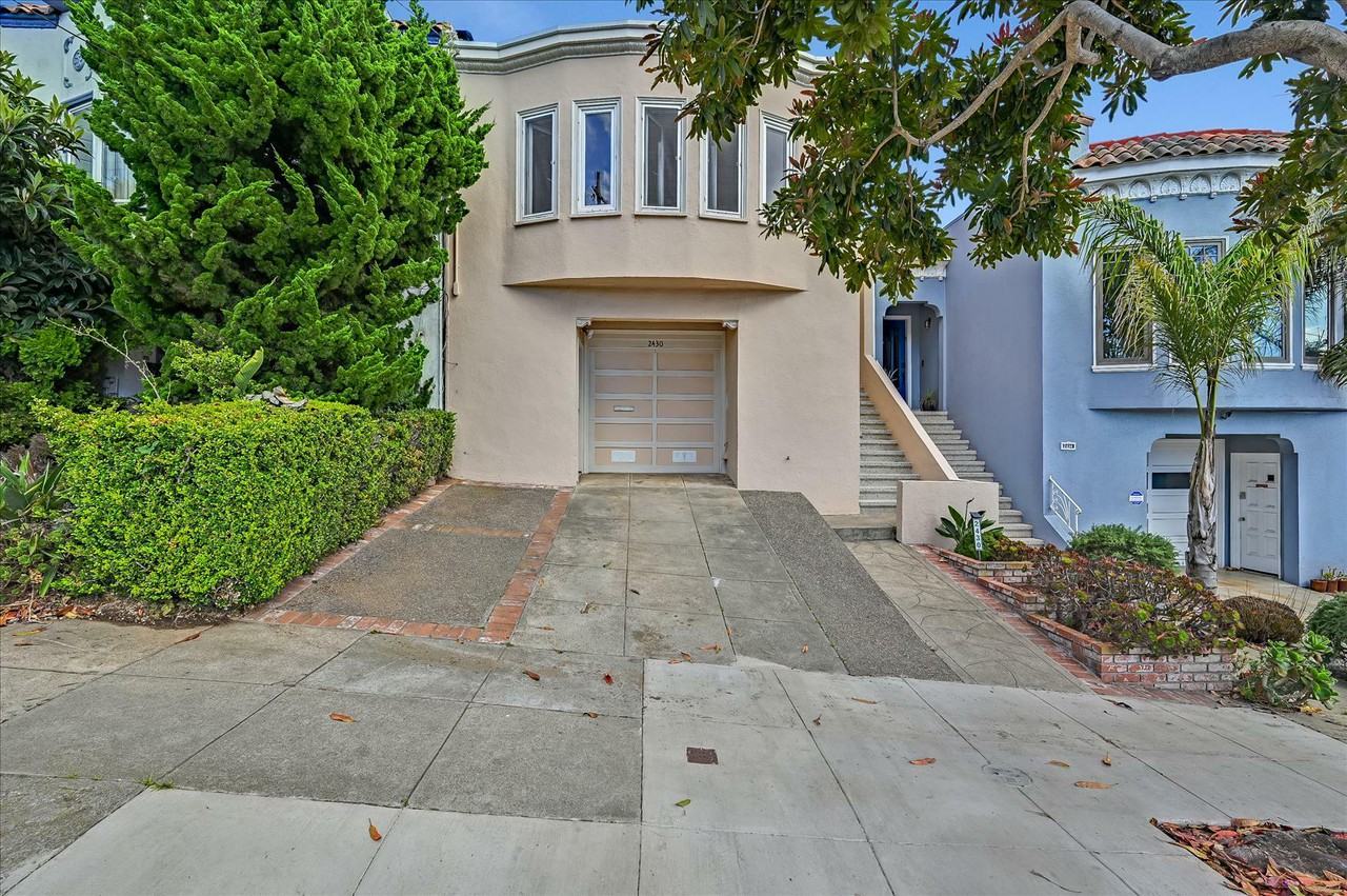 2430 18th Ave - Photo 2 of 24