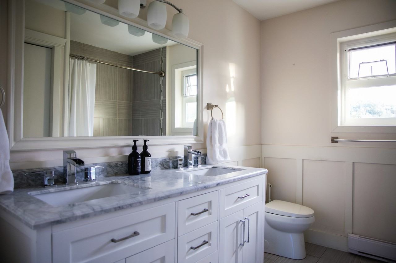 305 Six Mile Road - Photo 3 of 13