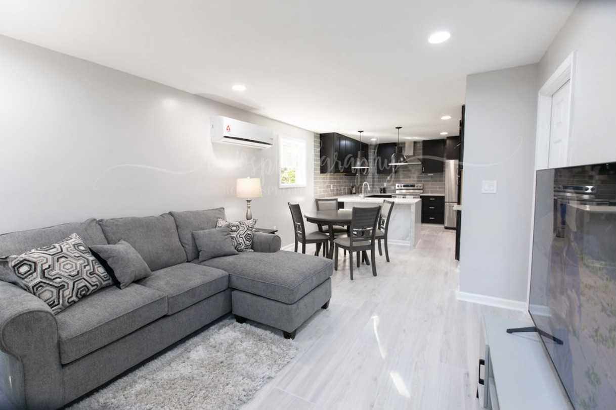 665 S Preston Ct - Photo 3 of 15