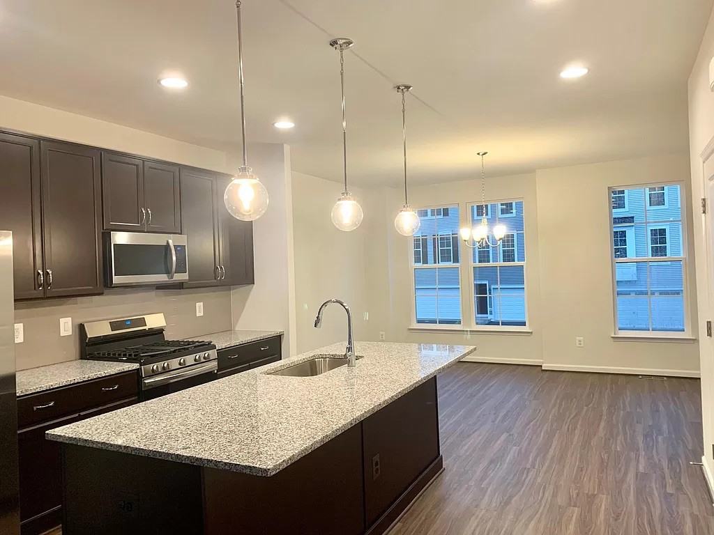 8177 Agnes Ln - Photo 3 of 8