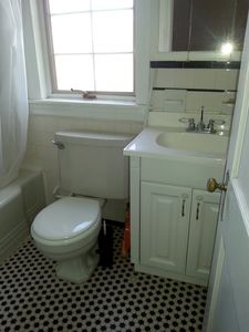 727 Howard Rd - Photo 4 of 5