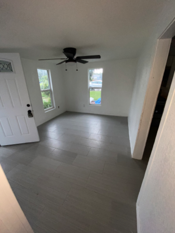 705 Virginia Ave - Photo 2 of 13