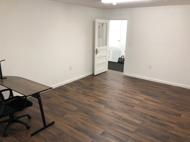 416 Second St - Photo 3 of 11